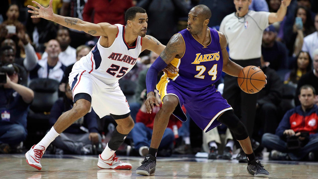 Court Vision: Hawks stumble against struggling Lakers